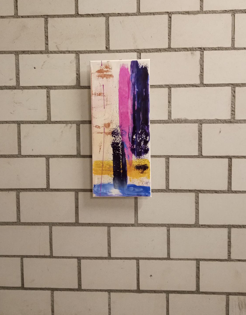 fliesst und bleibt stehen.